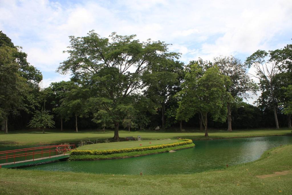 Club Campestre De Bucaramanga Hotel ฟลอริดาบลังกา ภายนอก รูปภาพ